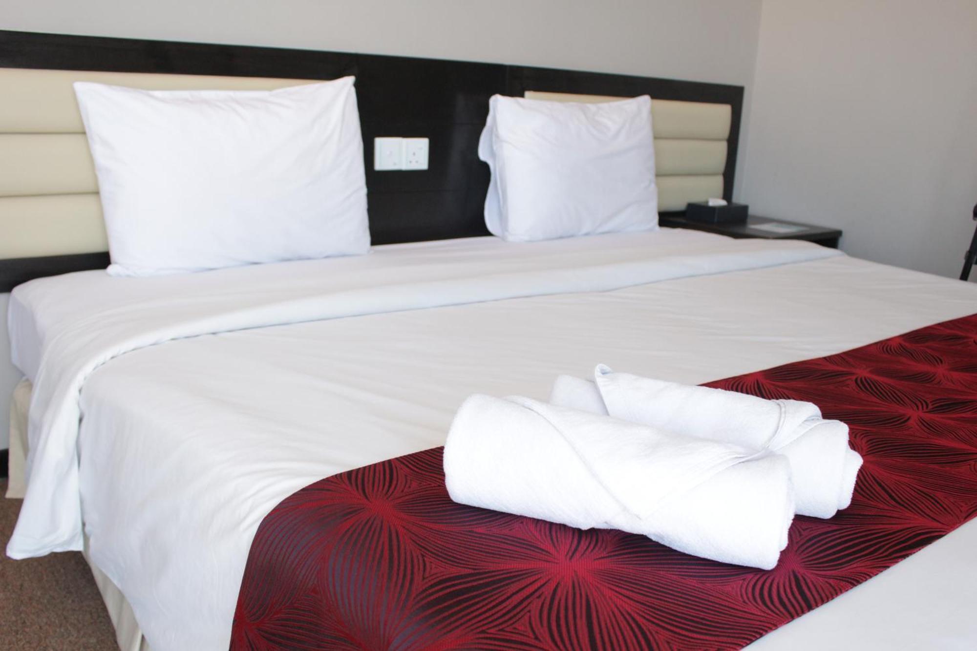 Paradise Spa Hotel Порт-Диксон Экстерьер фото